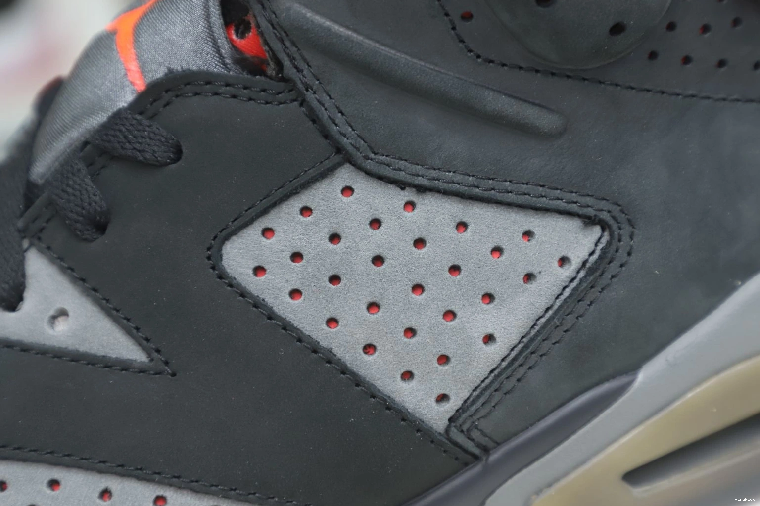 JORDAN PARIS 'IRON X SAINT-GERMAIN 6 AIR RETRO GREY' 0302